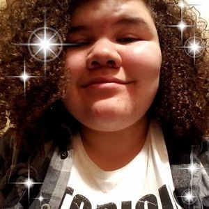 Meet your Posher, Eva